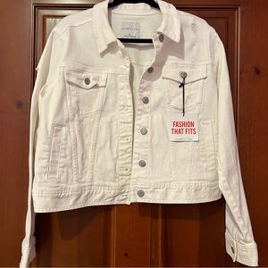 NWT Celebrity Pink Distressed White Denim Jacket
